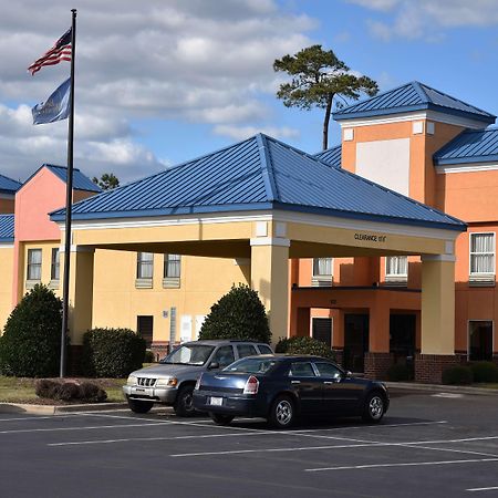 Surestay Plus Hotel Tarboro Номер фото