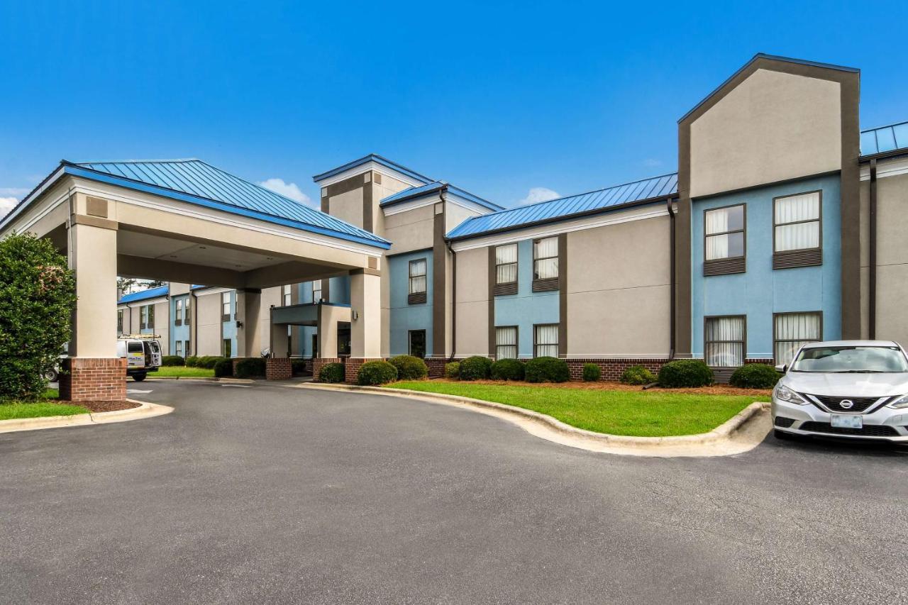 Surestay Plus Hotel Tarboro Екстер'єр фото