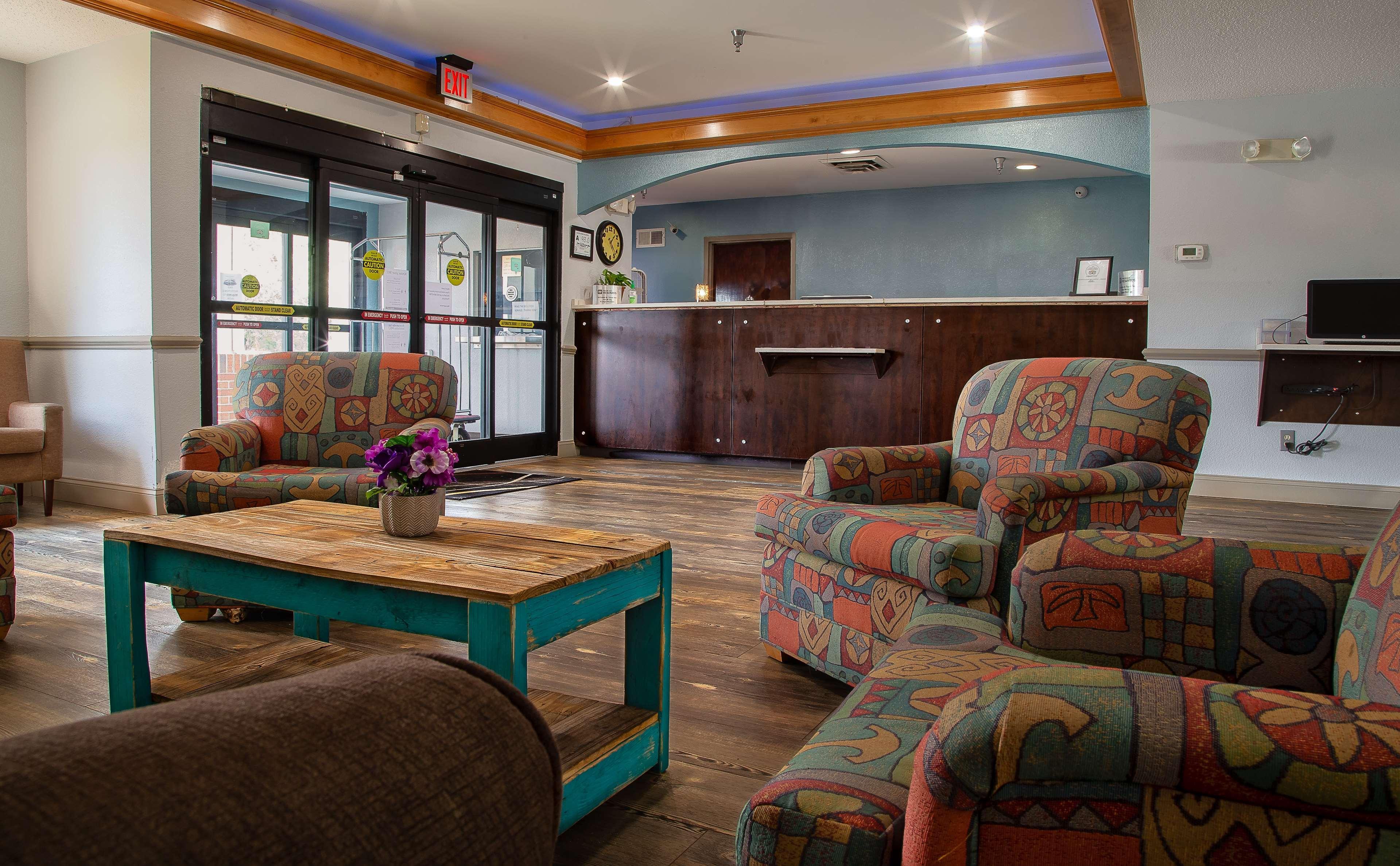 Surestay Plus Hotel Tarboro Екстер'єр фото